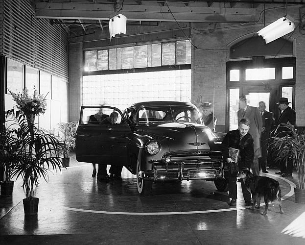 Berger Chevrolet Showroom