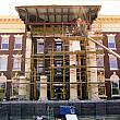 Restoring the Colums of the D.A. Blodgett Home