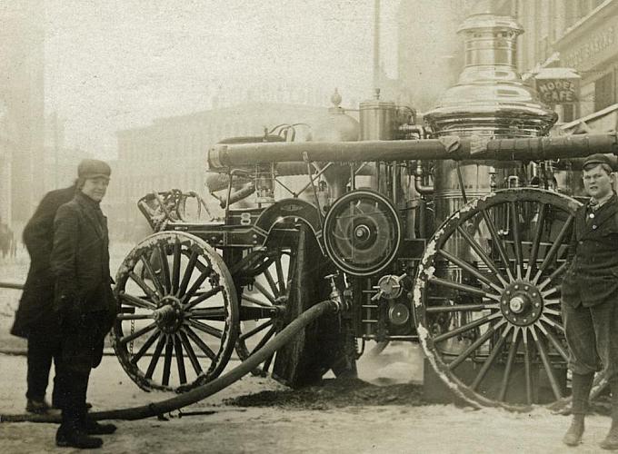 Steam Fire Engine No 8 History Grand Rapids
