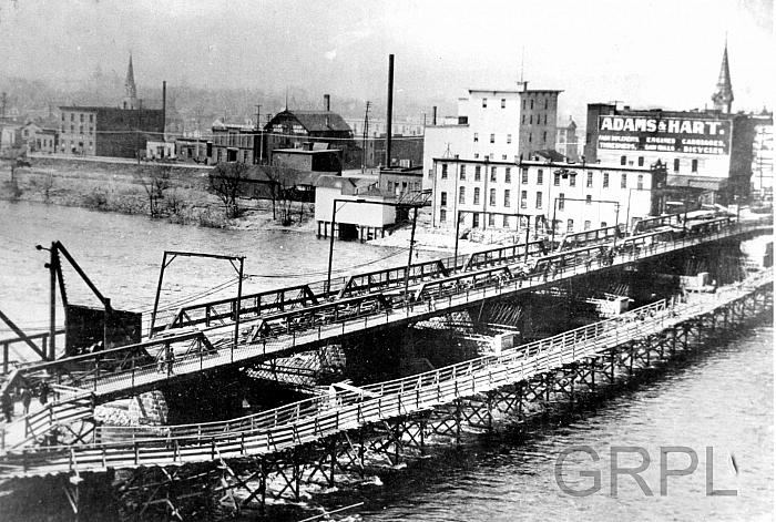 Demolition of Bridge St. Wrought Iron Bridge