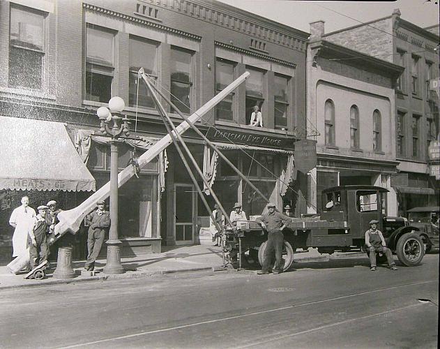 Street Lighting in 1928