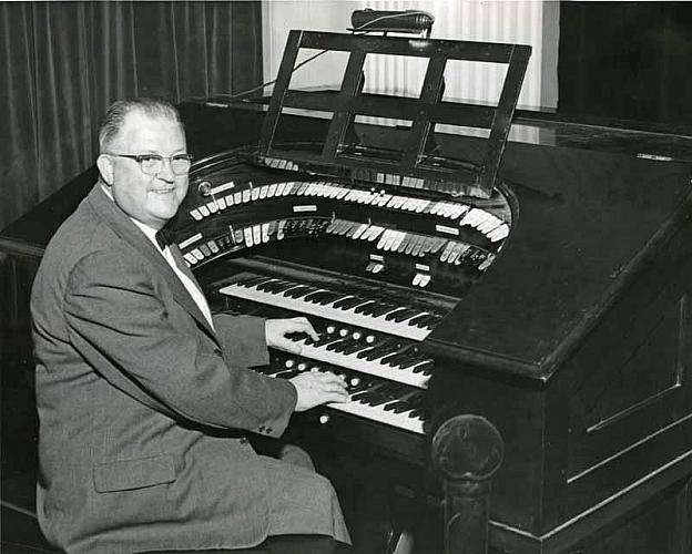 Regent Theater Organ