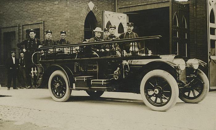 1910 Oldsmobile Fire Engine