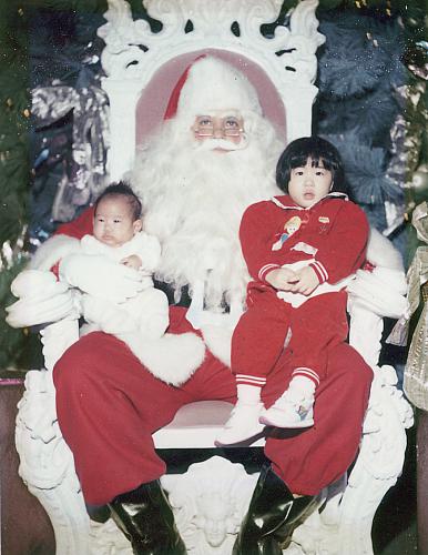 Khuu Sisters with Santa Claus