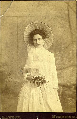 Josephine Ahnefeldt Wedding Portrait