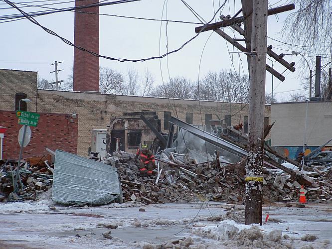Eastown Explosion, Close-up