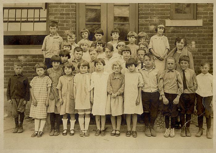 Hall School Class photo (2)