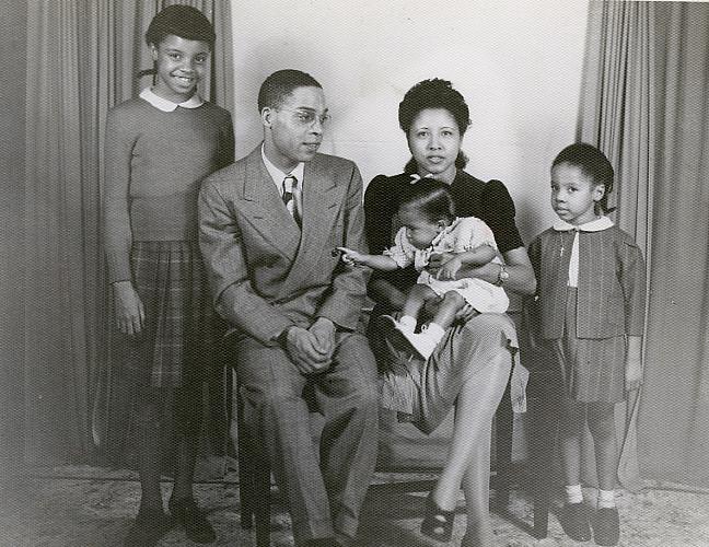 James and Thelma (Murphy) Garnett Family