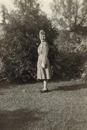 Leone VanHammen in Uniform